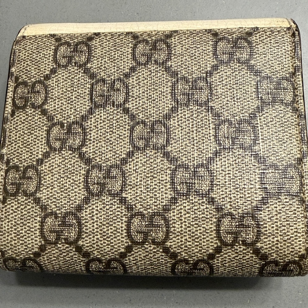 Authentic Gucci Marmont Compact Wallet - Picture 2 of 8